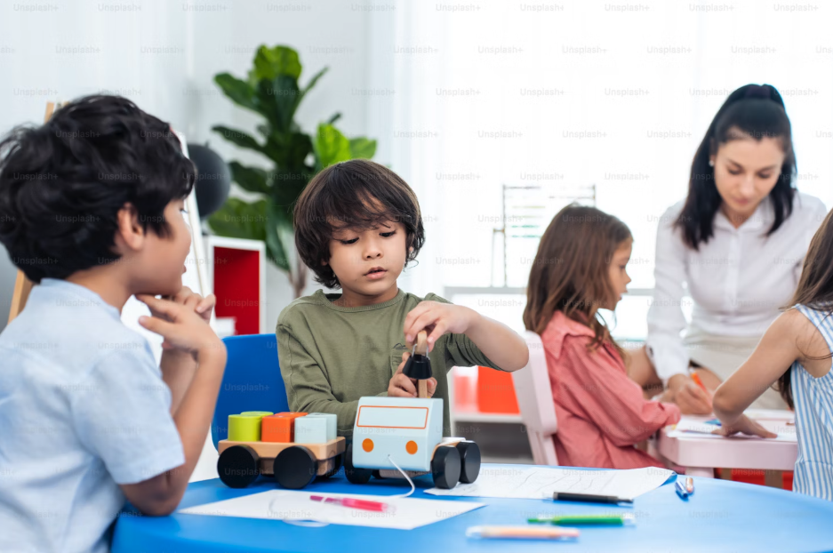 Spanish for Kids Beginners (Ages 6-9)